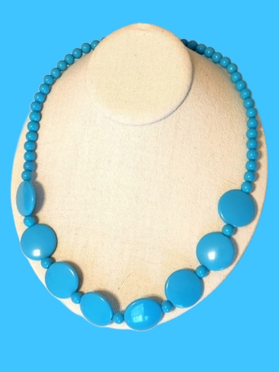 Handmade Jewelry - Handmade Turqoise Bead Necklace